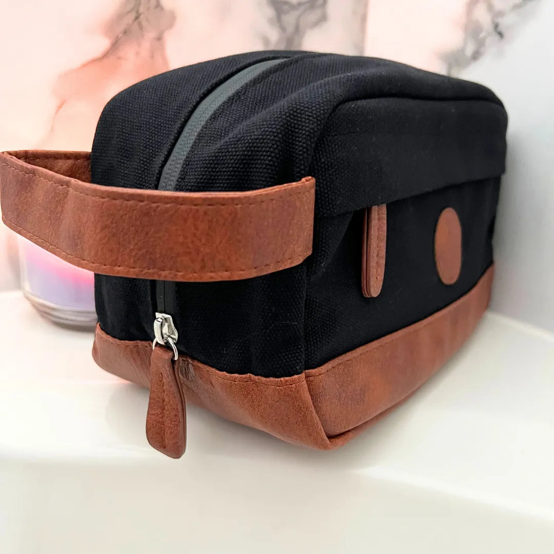 Toiletry Bag (canvas with pockets)
