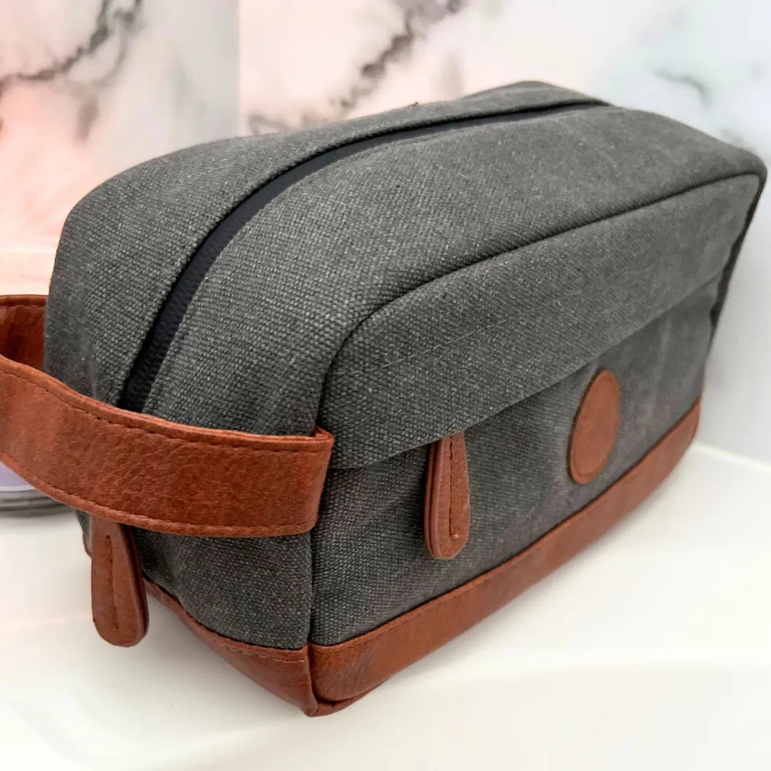 Toiletry Bag (canvas with pockets)